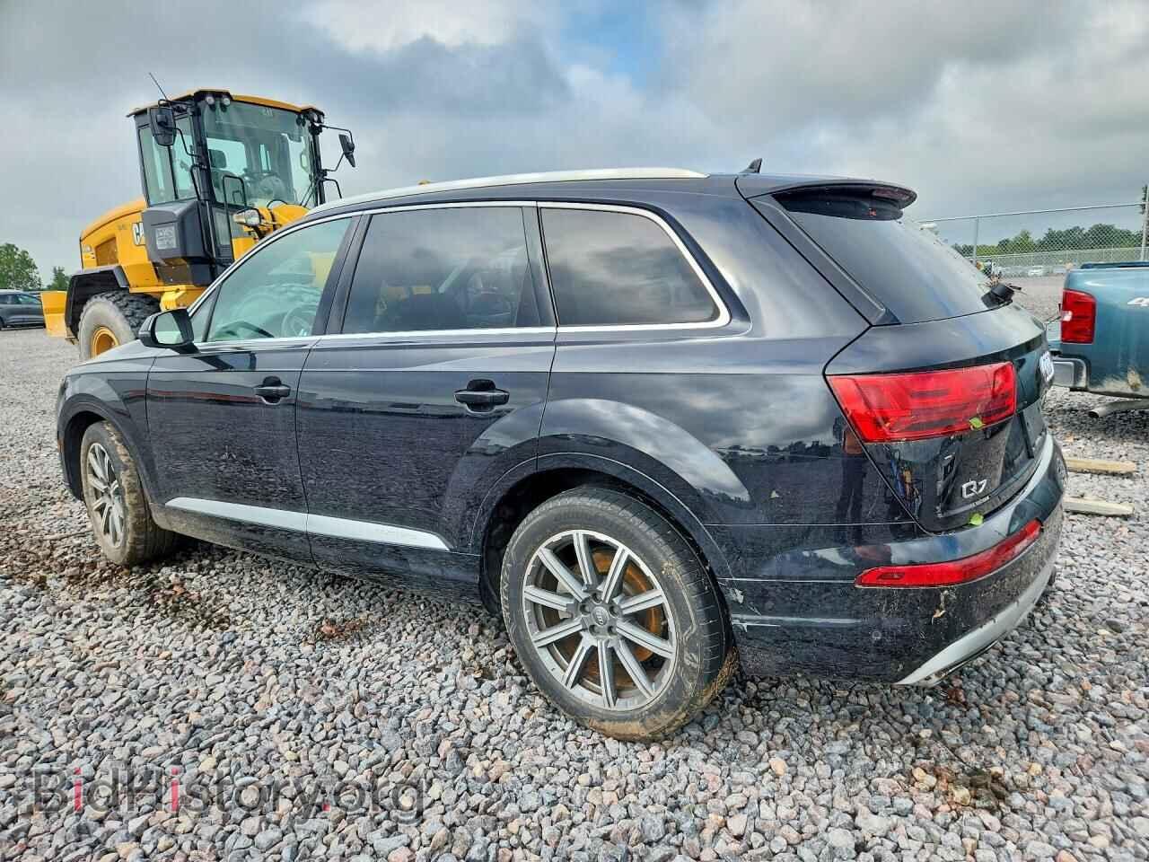 2019 AUDI Q7 - VIN: WA1LAAF70KD020081 - Фото 2