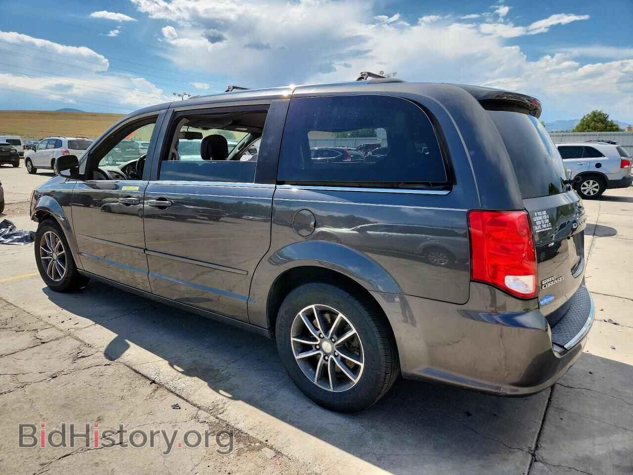 2017 DODGE CARAVAN - VIN: 2C4RDGCG1HR780833 - Photo 2
