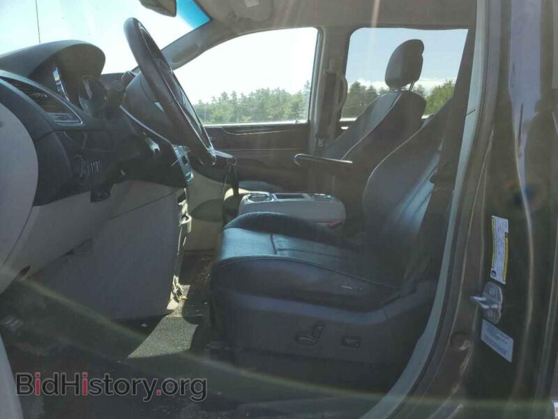 2016 Chrysler MINIVAN (VIN 2C4RC1BG8GR205161) — photo 7 of 14