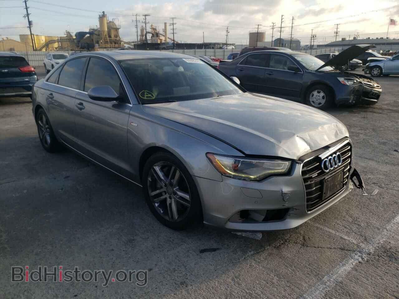 Фотография WAUBGAFC8CN007598 - AUDI A6 2012