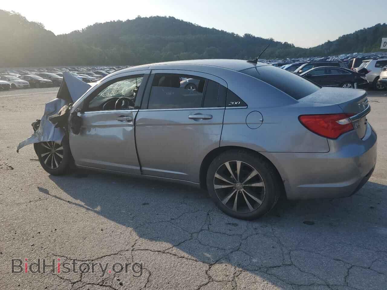 2013 CHRYSLER 200 - VIN: 1C3CCBBB6DN631881 - Фото 2