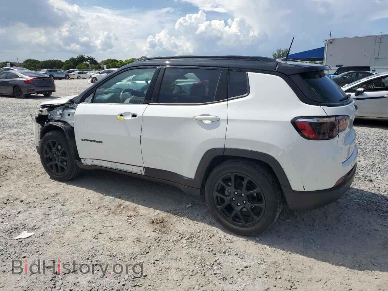 2022 JEEP COMPASS - VIN: 3C4NJCBB1NT210863 - Фото 2