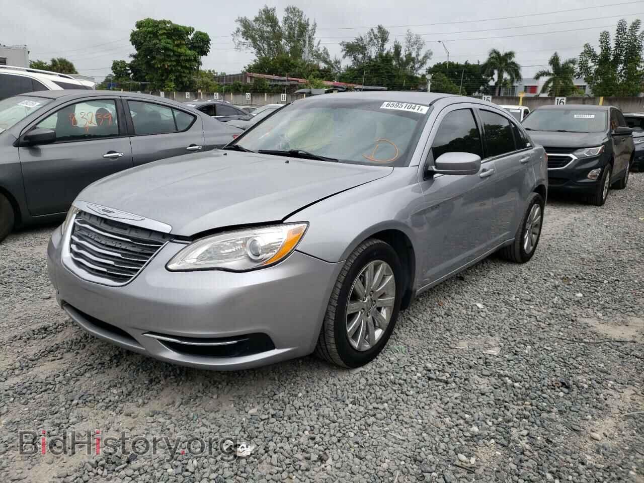 2014 CHRYSLER 200 - VIN: 1C3CCBBB7EN131312 - Фото 2