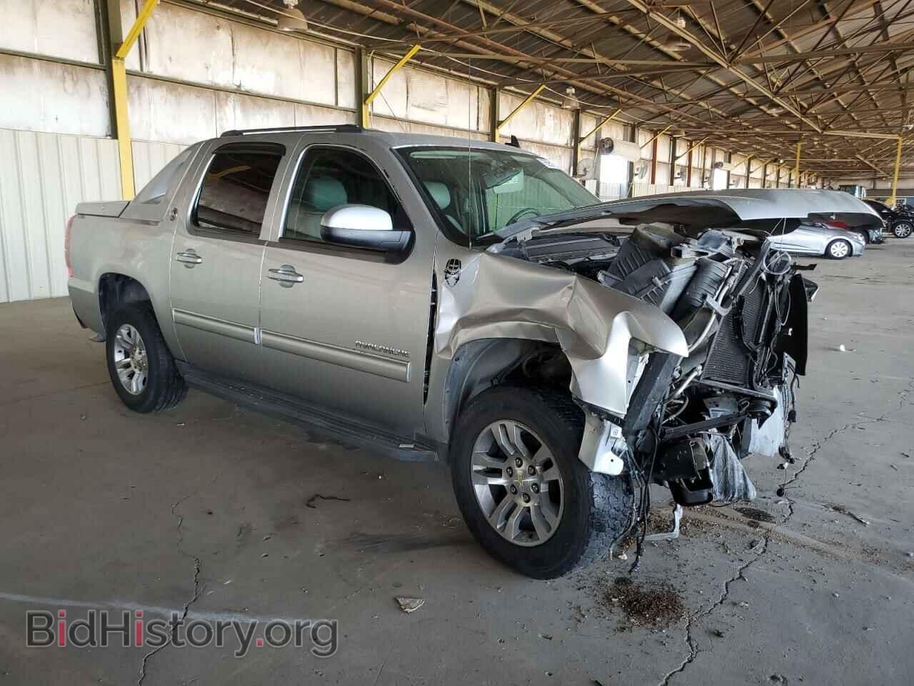 2013 CHEVROLET AVALANCHE - VIN: 3GNMCFE03DG308468 - Фото 4