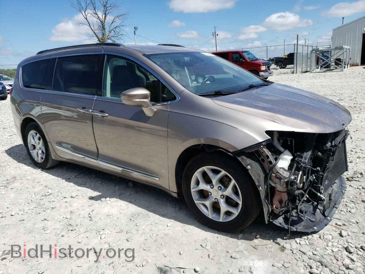 2017 CHRYSLER PACIFICA - VIN: 2C4RC1BG8HR536615 - Photo 4