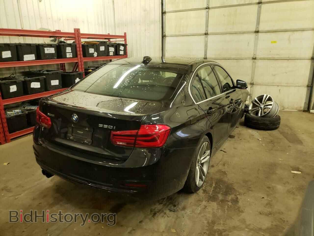 2017 BMW 3 SERIES - VIN: WBA8D9C39HA011809 - Фото 4