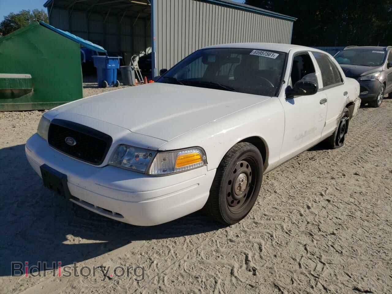 2011 FORD CROWN VIC - VIN: 2FABP7BV9BX114059 - Фото 2