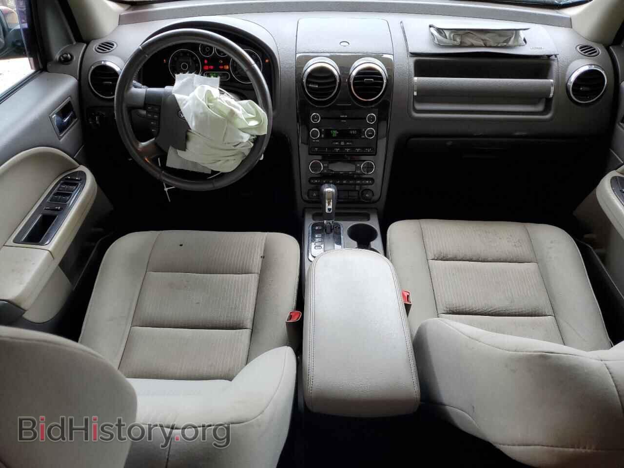 2009 FORD TAURUS - VIN: 1FMDK02W59GA04199 - Фото 8