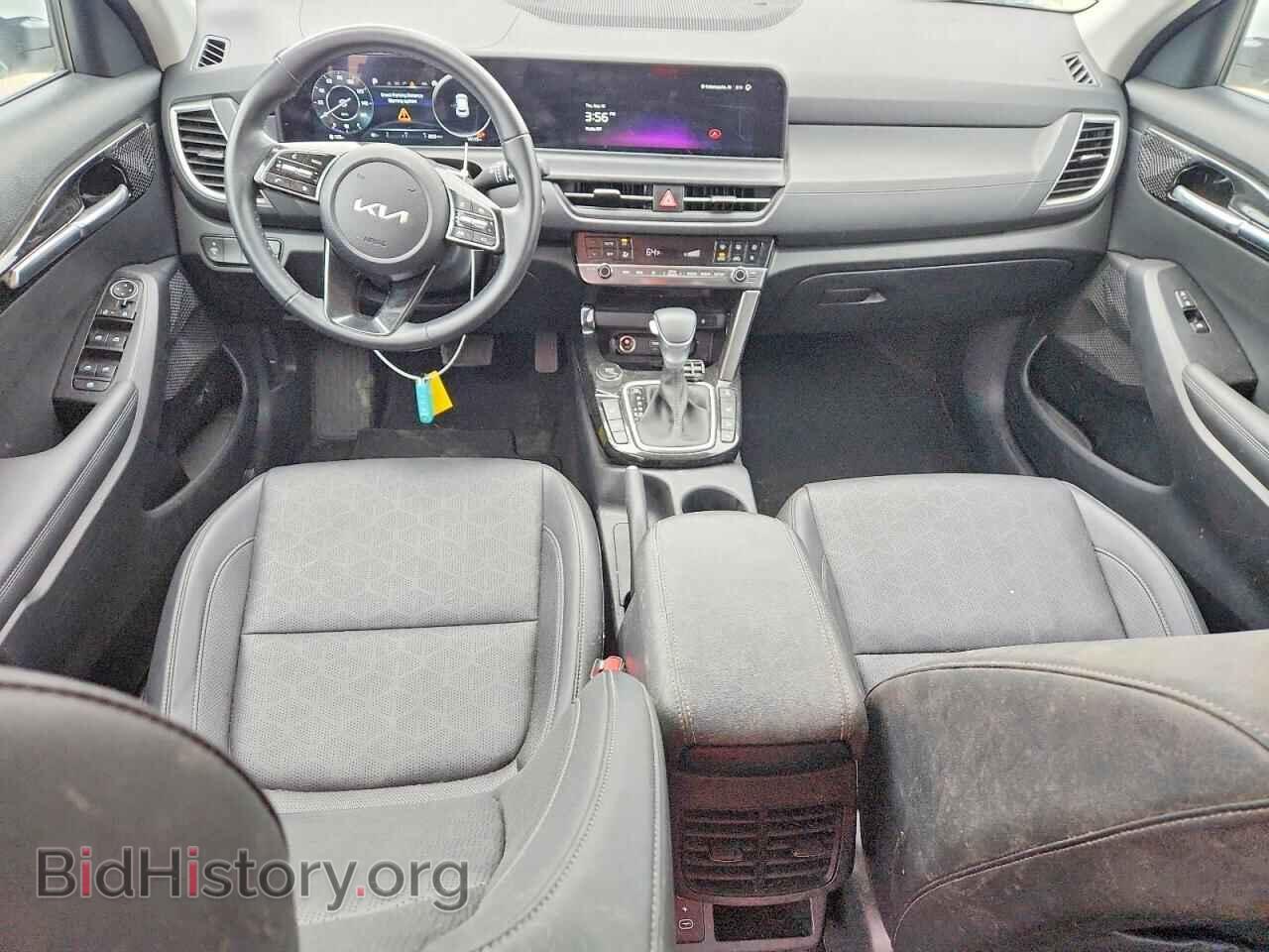 2025 KIA SELTOS - VIN: KNDERCAA7S7795613 - Фото 8