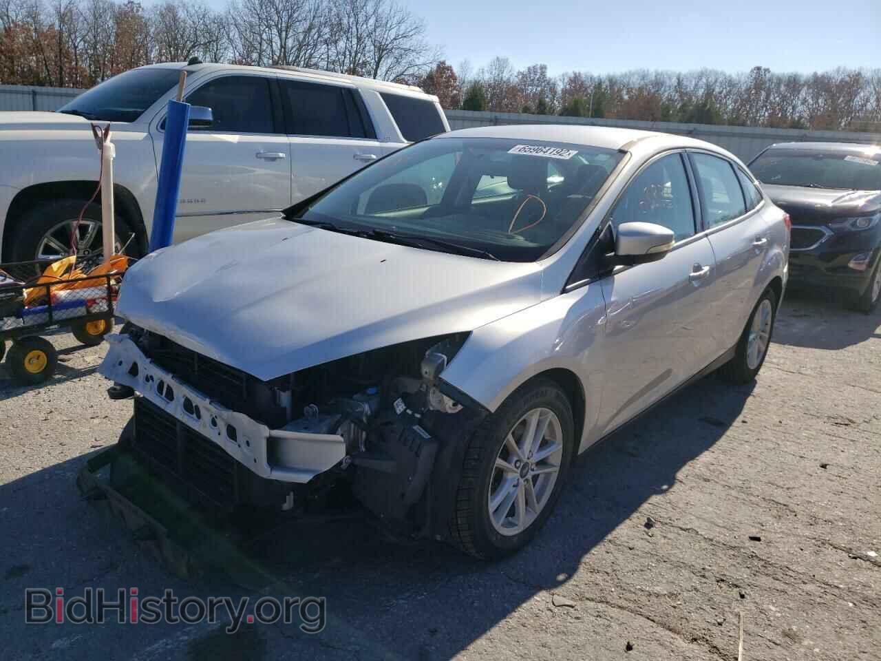 2017 FORD FOCUS - VIN: 1FADP3F22HL323974 - Фото 2