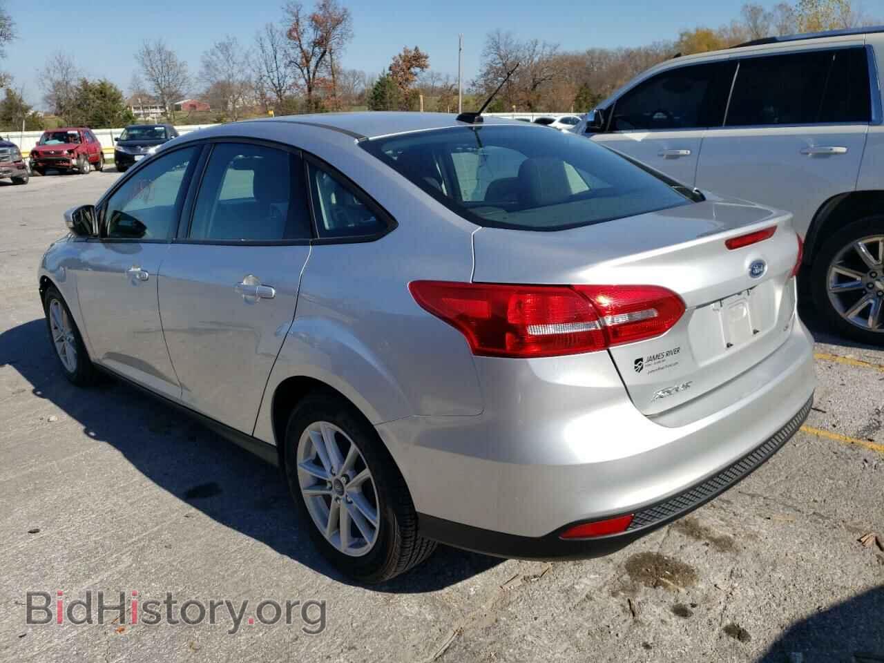 2017 FORD FOCUS - VIN: 1FADP3F22HL323974 - Фото 3