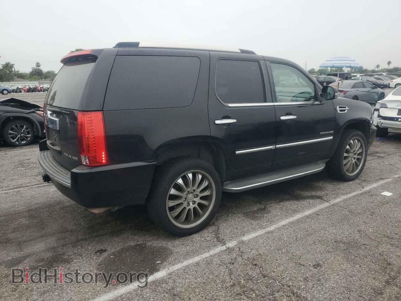 2011 CADILLAC ESCALADE - VIN: 1GYS3AEF8BR373394 - Photo 3