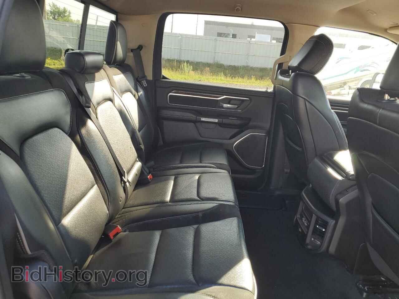 2019 RAM 1500 - VIN: 1C6SRFJT2KN677347 - Фото 10