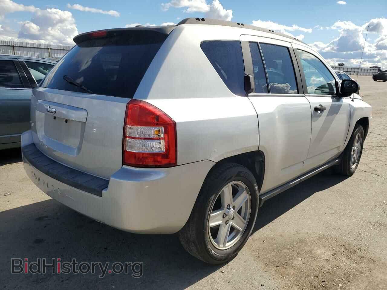 2007 JEEP COMPASS - VIN: 1J8FF47W87D274116 - Photo 4