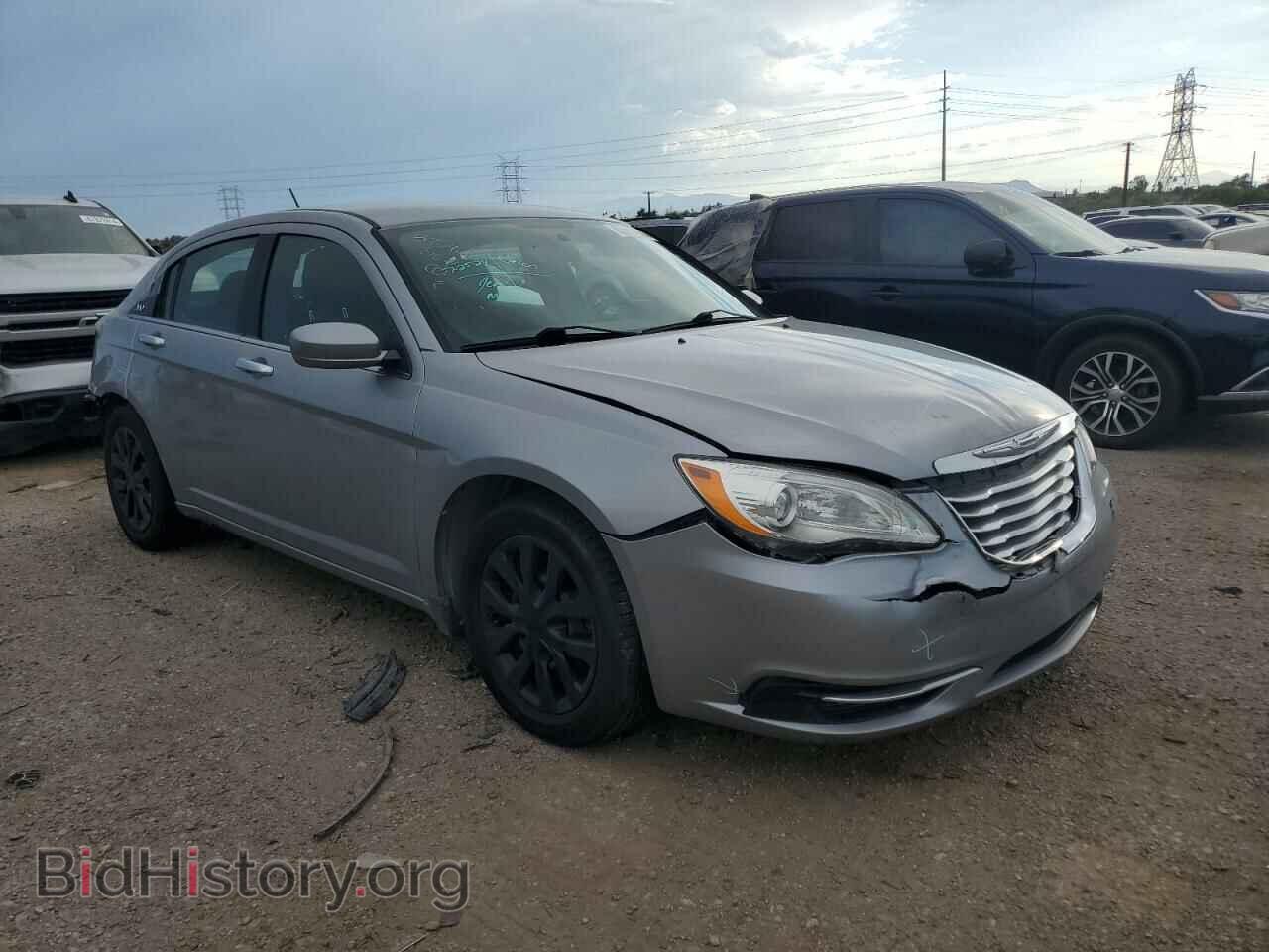 2013 CHRYSLER 200 - VIN: 1C3CCBAB4DN642167 - Фото 4