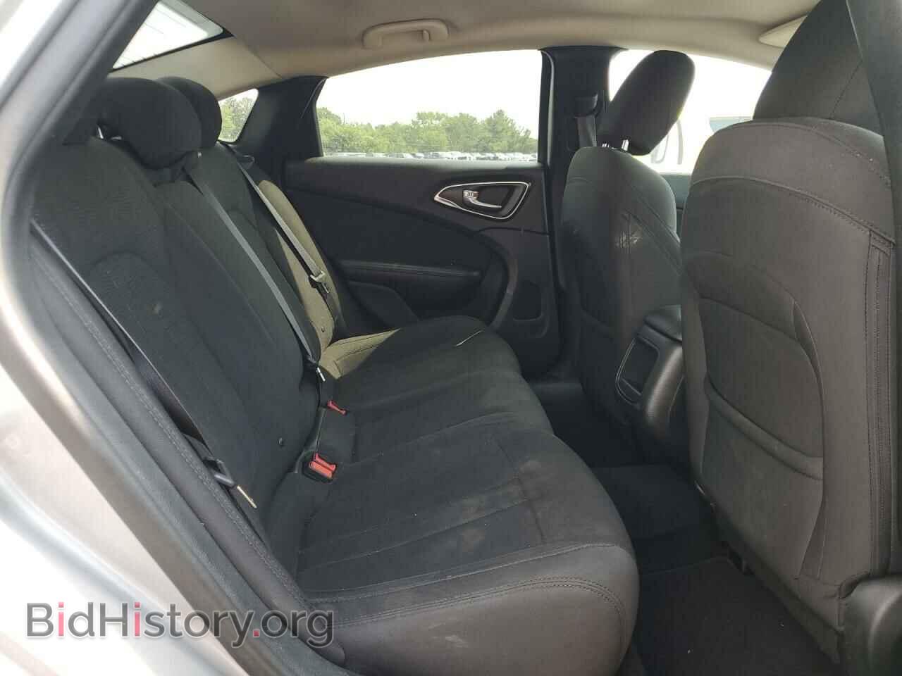 2016 CHRYSLER 200 - VIN: 1C3CCCAB8GN170243 - Фото 10
