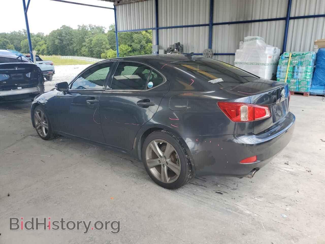 2011 LEXUS IS - VIN: JTHBF5C21B5143576 - Photo 2