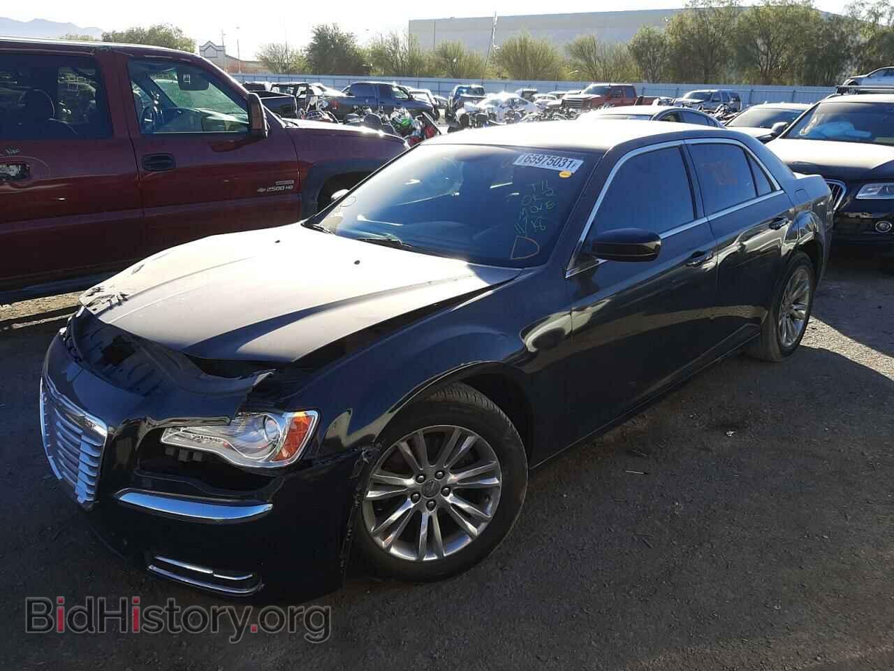 2013 CHRYSLER 300 - VIN: 2C3CCAAG7DH739152 - Photo 2