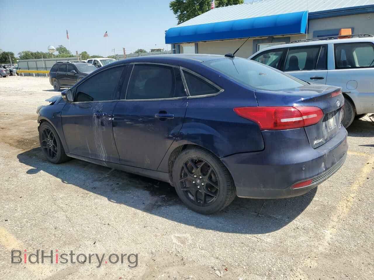 2016 FORD FOCUS - VIN: 1FADP3F22GL385602 - Фото 2