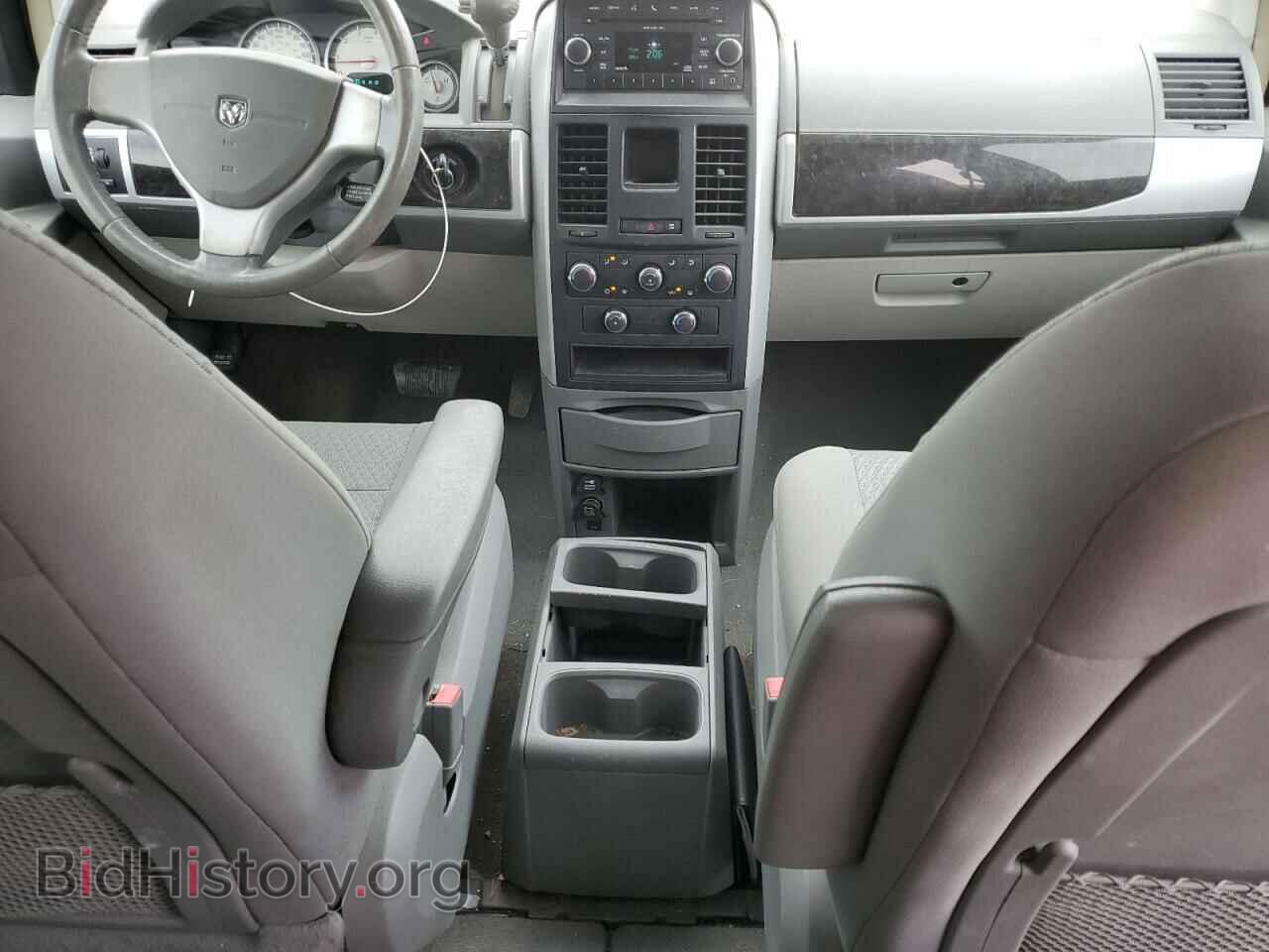 2010 DODGE CARAVAN - VIN: 2D4RN5D14AR352985 - Фото 8
