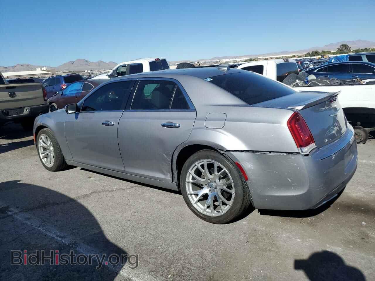 2015 CHRYSLER 300 - VIN: 2C3CCAEG1FH749253 - Фото 2