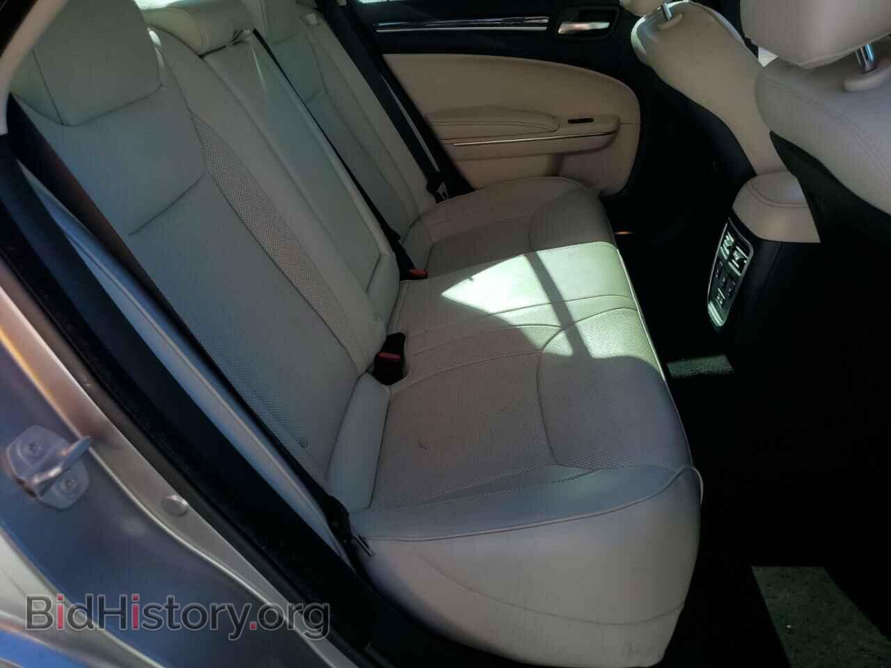 2015 CHRYSLER 300 - VIN: 2C3CCAEG1FH749253 - Фото 10