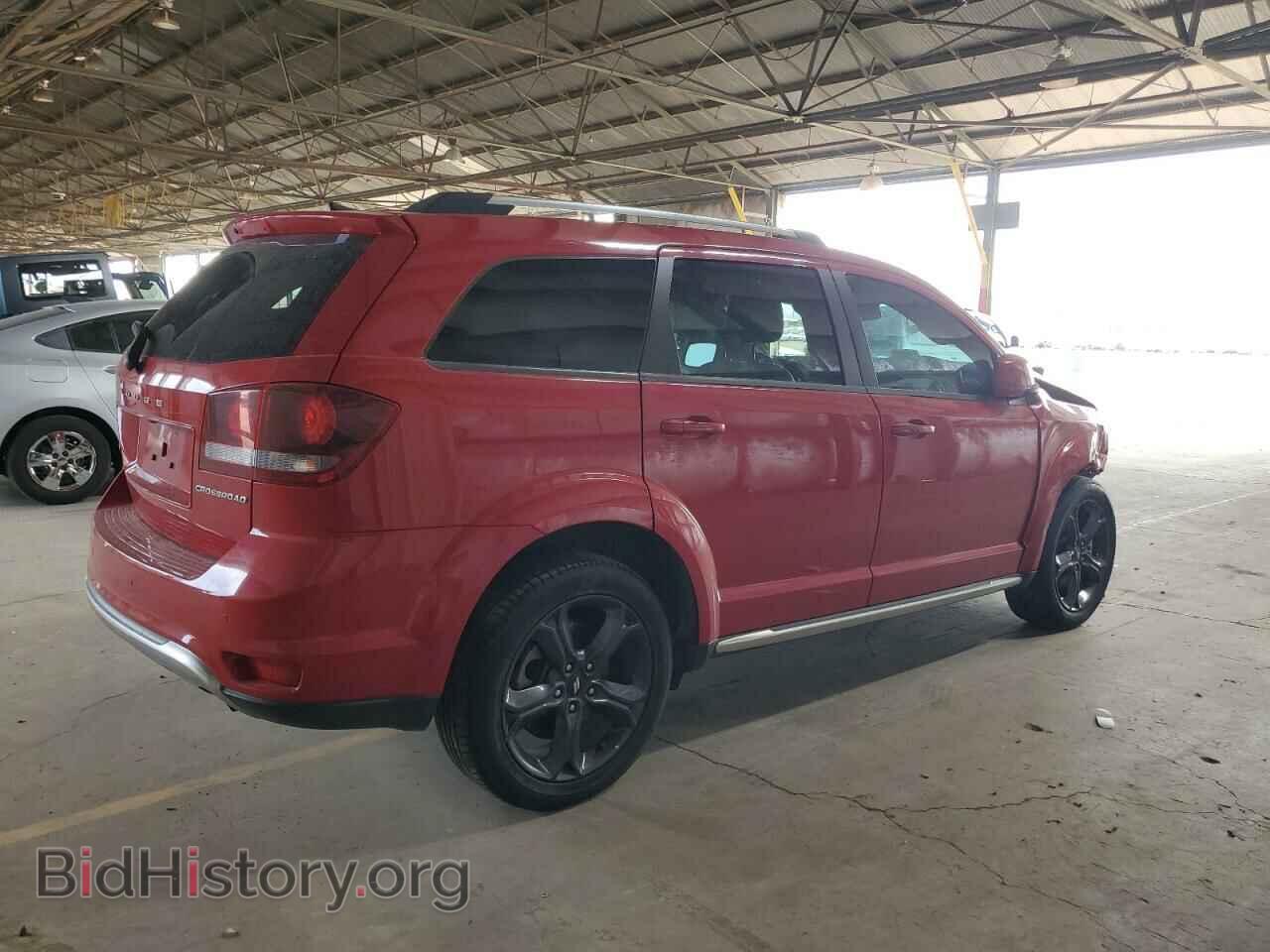 2020 DODGE JOURNEY - VIN: 3C4PDCGB3LT188550 - Фото 3