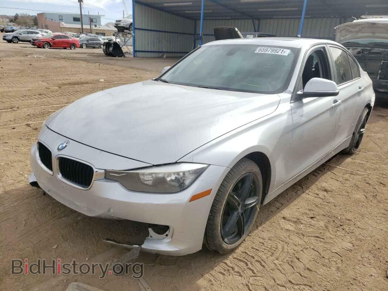 2013 BMW 3 SERIES - VIN: WBA3B3C56DF537732 - Фото 2
