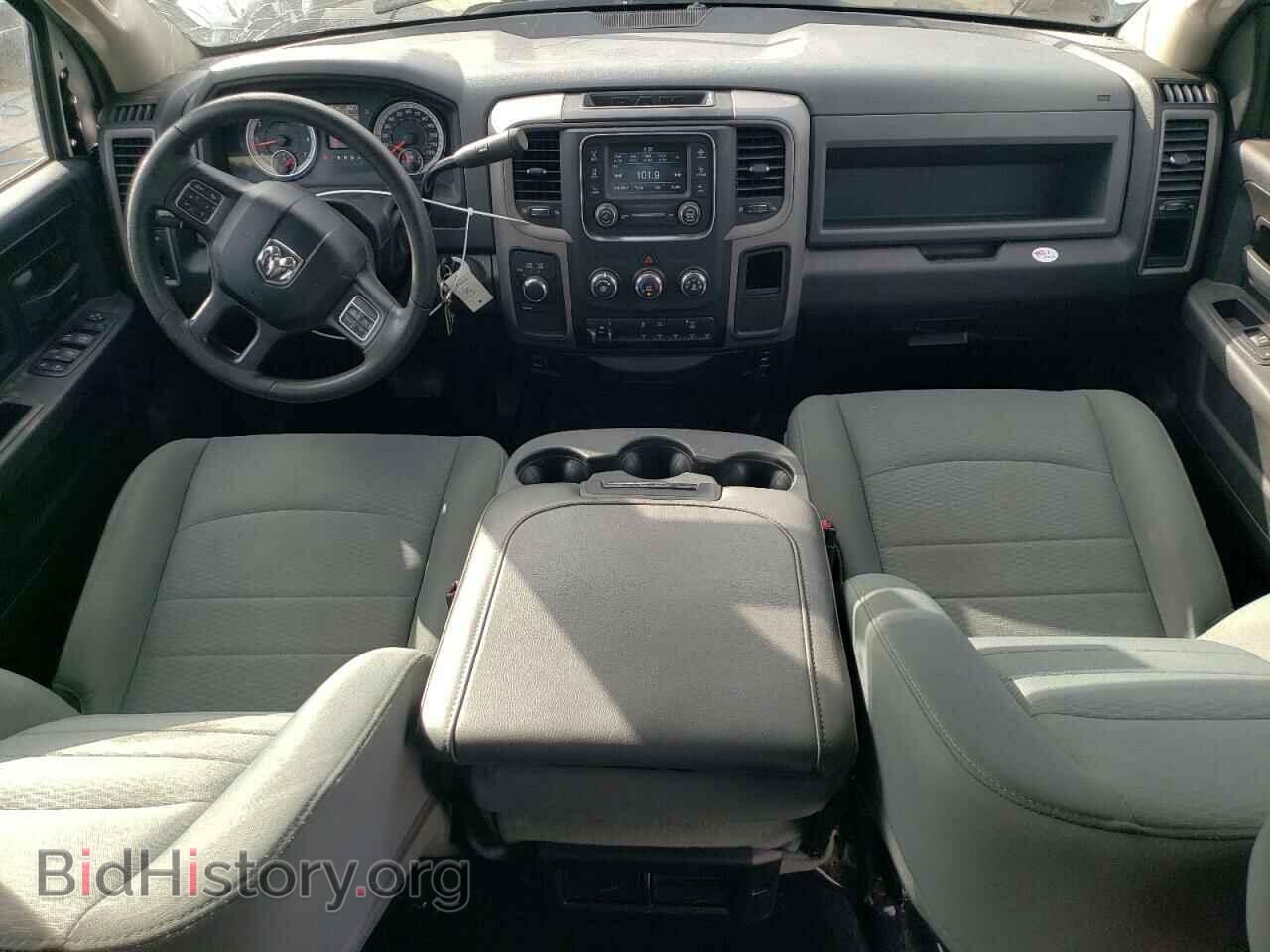 2016 RAM All Models - VIN: 3C6UR5CJ9GG330600 - Photo 8