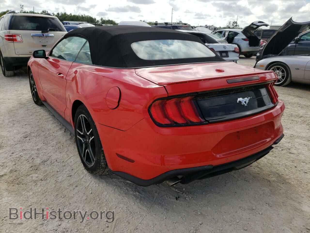 2018 FORD MUSTANG - VIN: 1FATP8UH2J5117824 - Фото 3