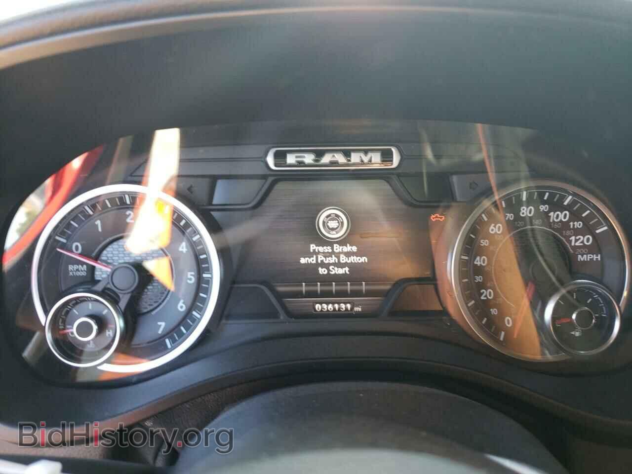 2020 RAM 1500 - VIN: 1C6SRFFT8LN208029 - Фото 9