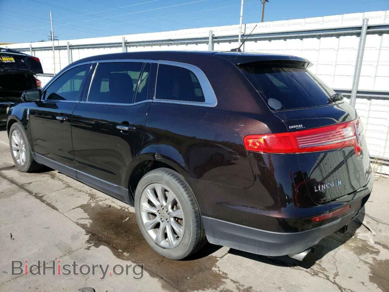 2013 LINCOLN MKT - VIN: 2LMHJ5AT8DBL58084 - Фото 2