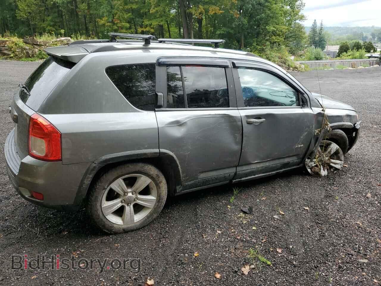 2011 JEEP COMPASS - VIN: 1J4NF1FB5BD209792 - Photo 3