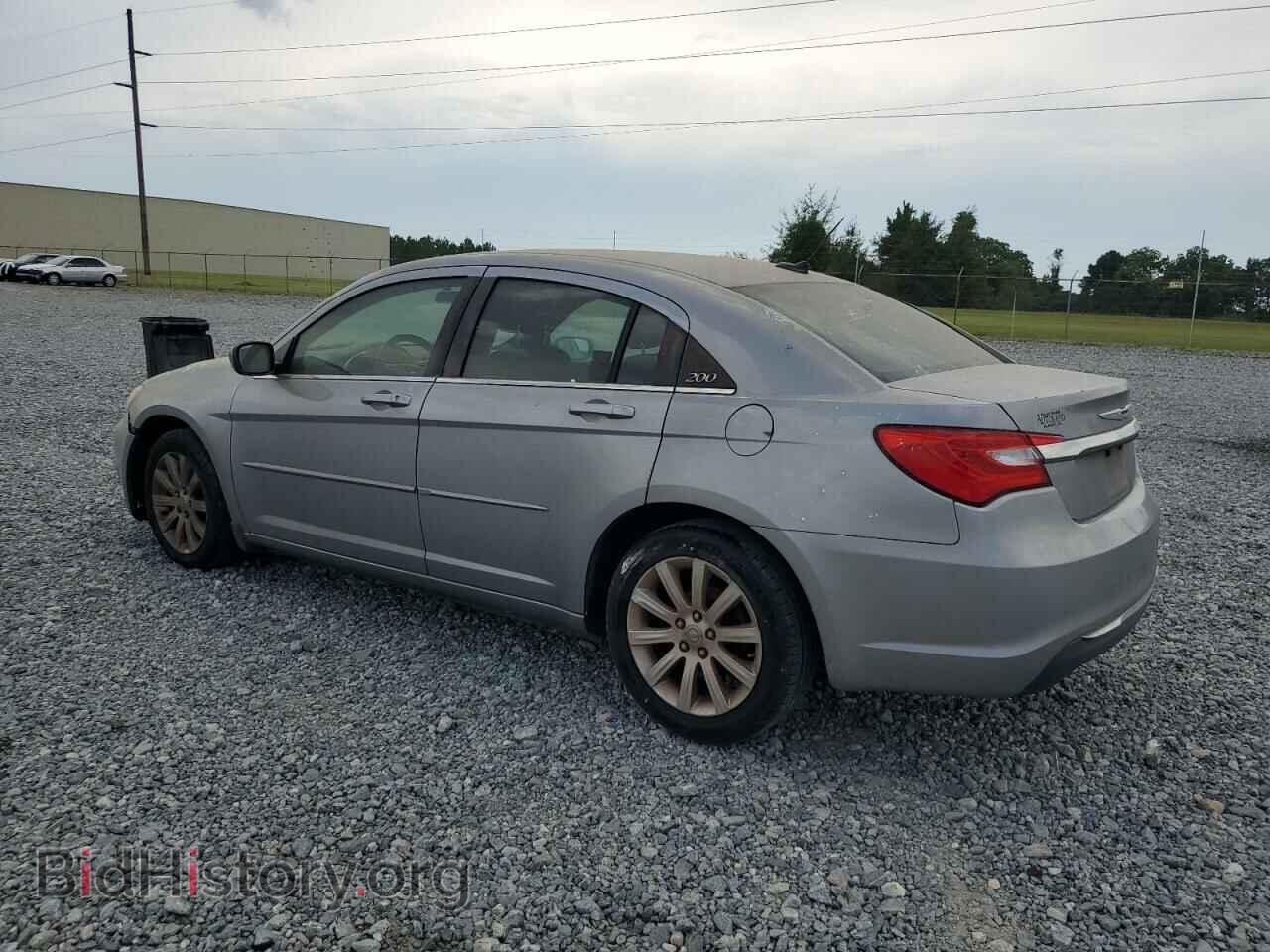 2013 CHRYSLER 200 - VIN: 1C3CCBBB2DN714885 - Photo 2