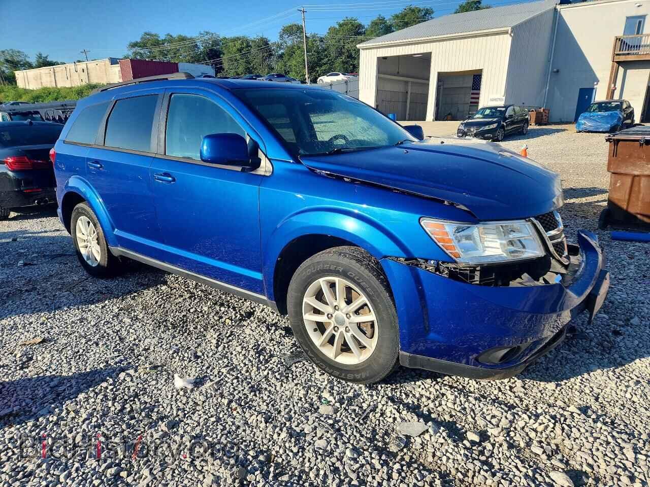 2015 DODGE JOURNEY - VIN: 3C4PDCBB4FT599824 - Photo 4