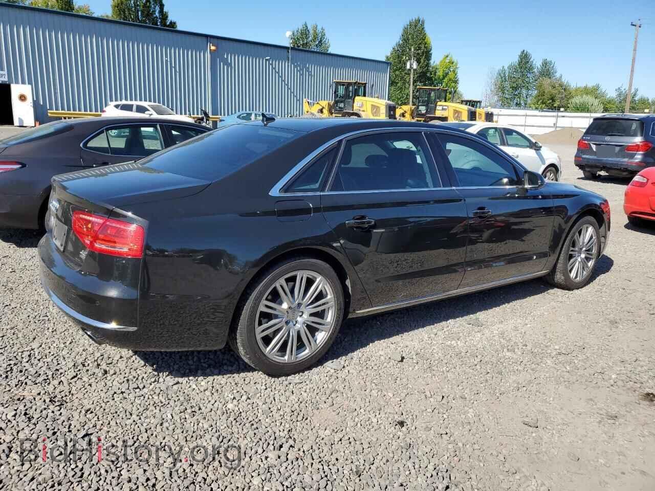 2011 AUDI A8 - VIN: WAURVAFD1BN013464 - Фото 3
