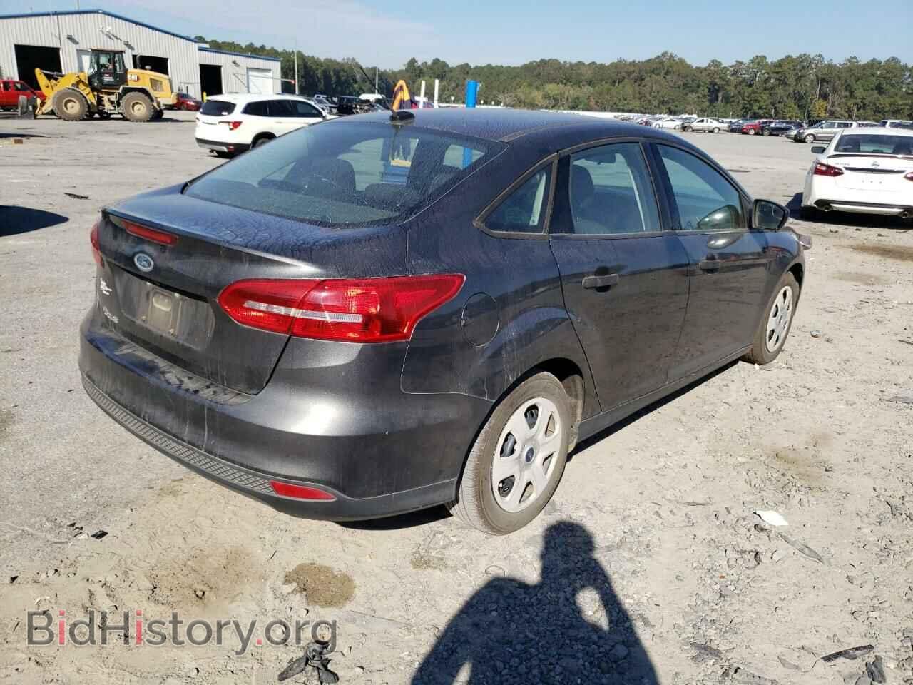 2017 FORD FOCUS - VIN: 1FADP3E24HL337182 - Photo 4