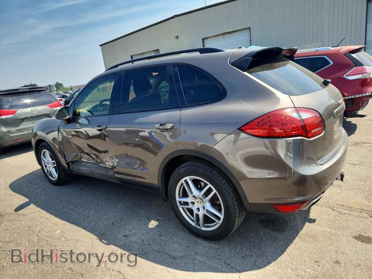 2011 PORSCHE CAYENNE - VIN: WP1AA2A29BLA09325 - Photo 2