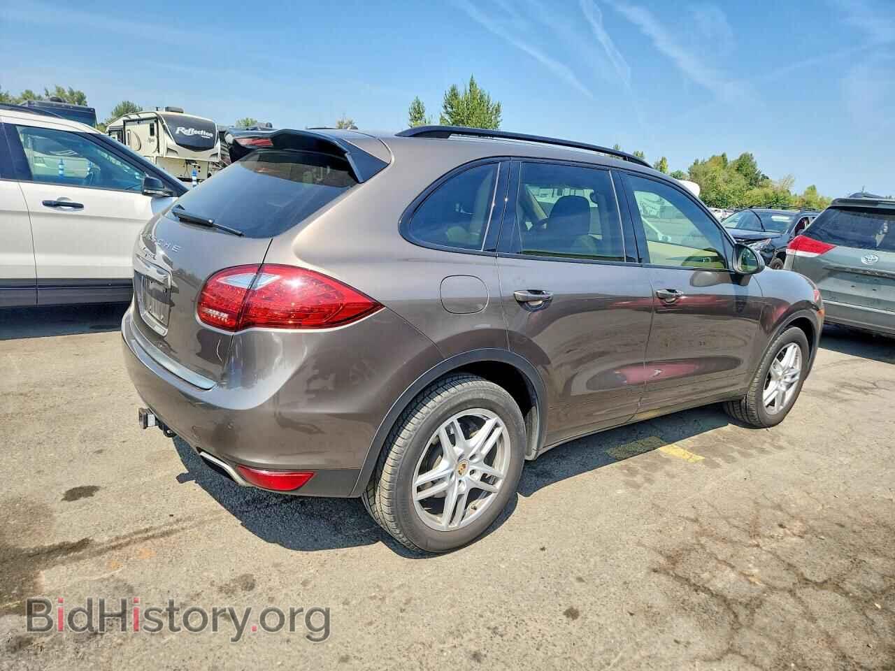 2011 PORSCHE CAYENNE - VIN: WP1AA2A29BLA09325 - Photo 3