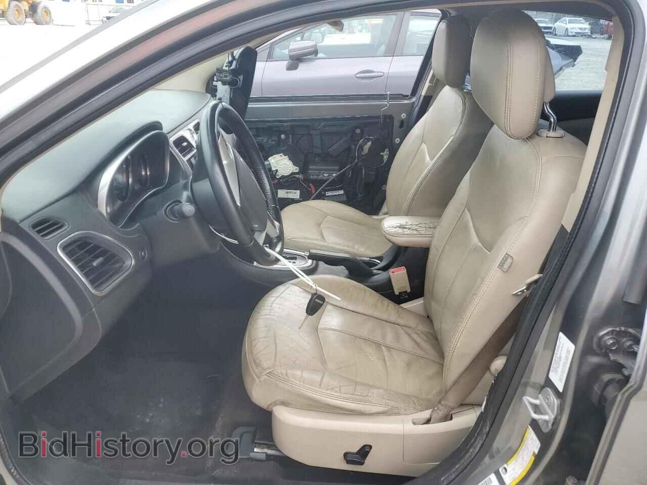 2011 CHRYSLER 200 - VIN: 1C3BC2FB9BN583232 - Photo 7