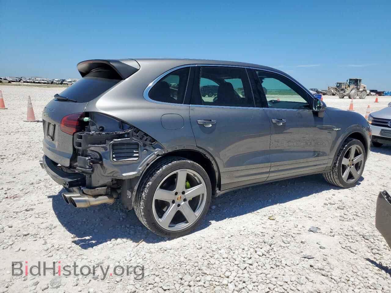 2016 PORSCHE CAYENNE - VIN: WP1AE2A24GLA64275 - Фото 3