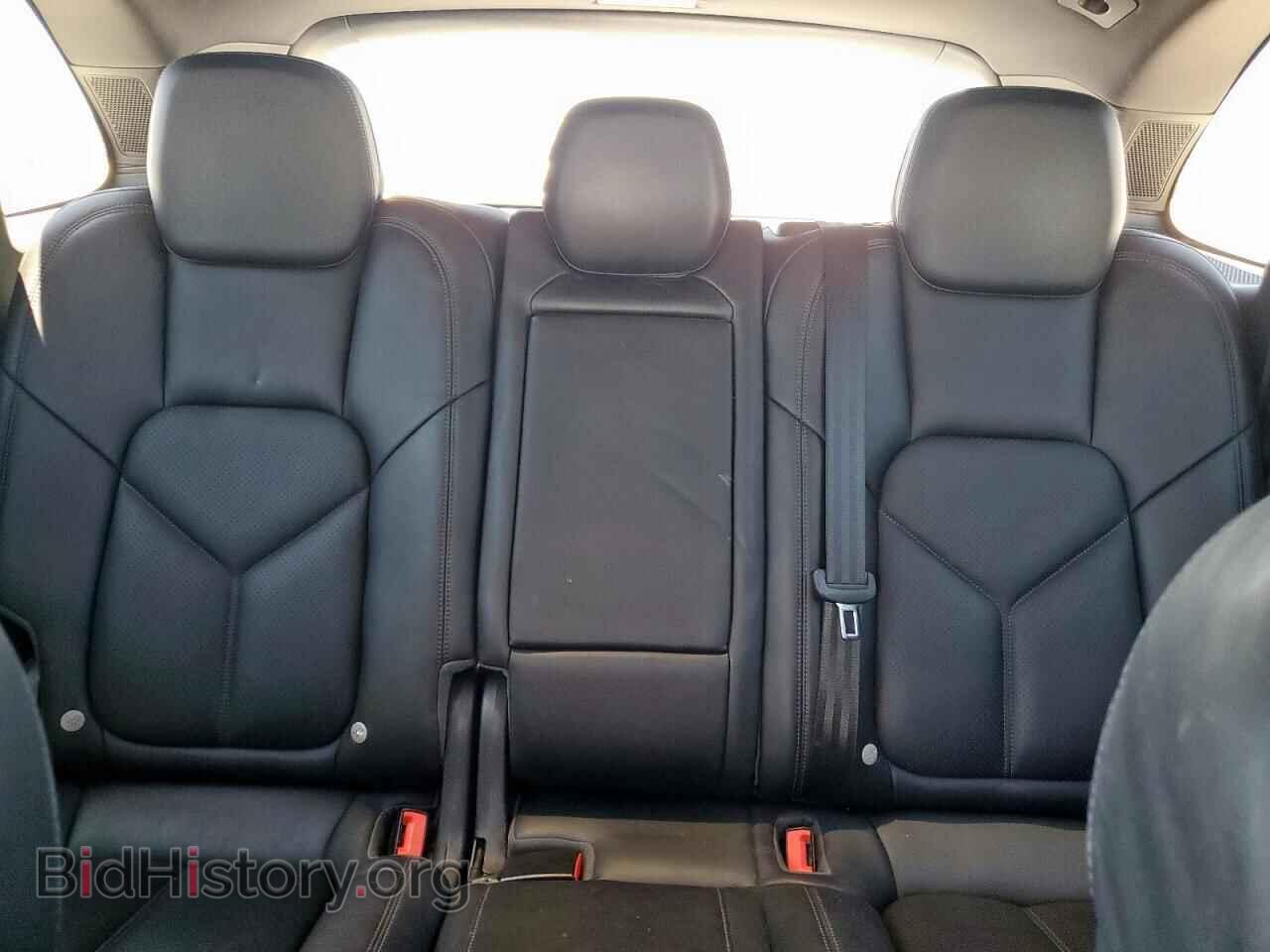 2016 PORSCHE CAYENNE - VIN: WP1AE2A24GLA64275 - Фото 10