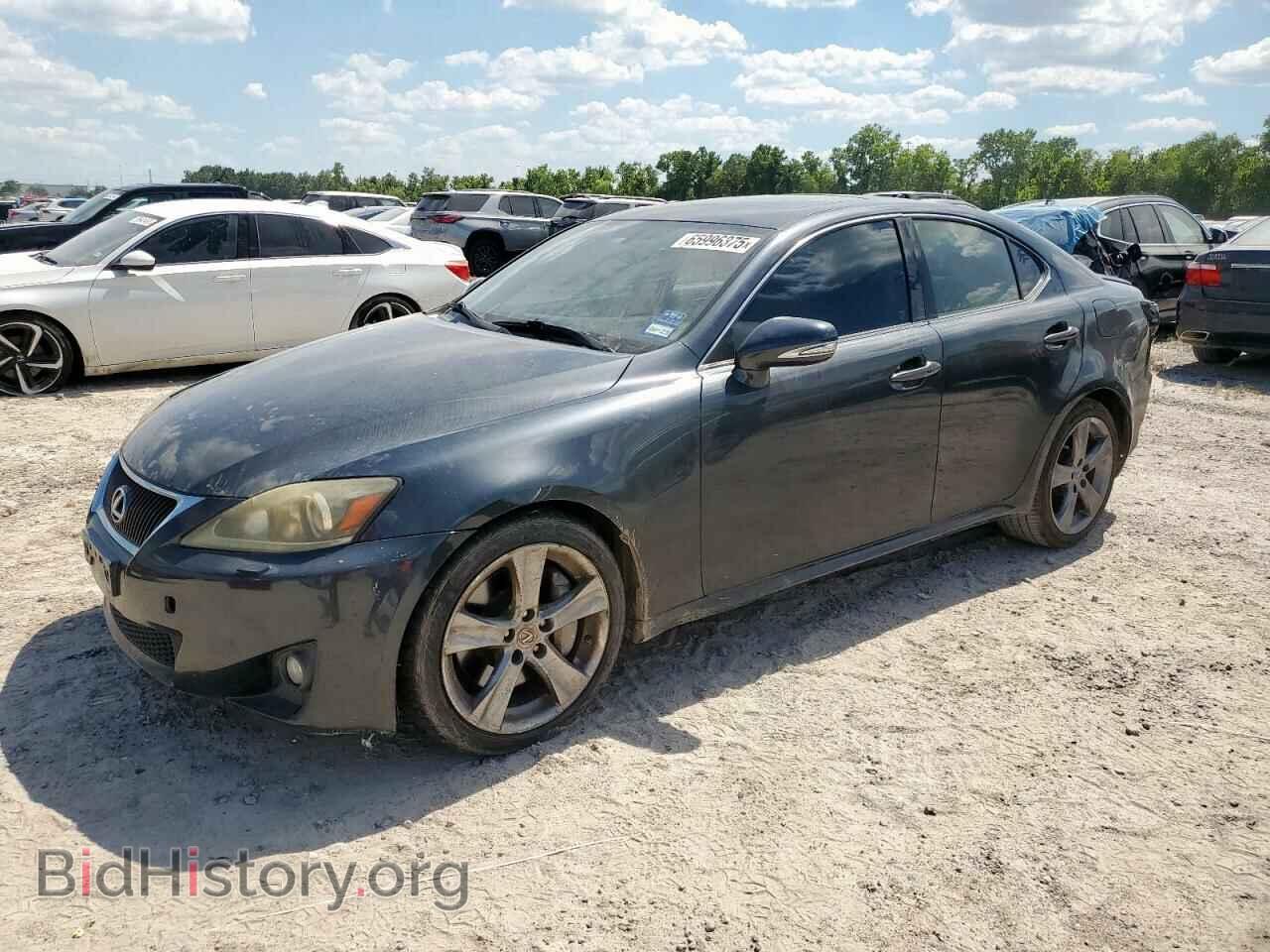 Photo JTHBE5C28B5027777 - LEXUS IS 2011