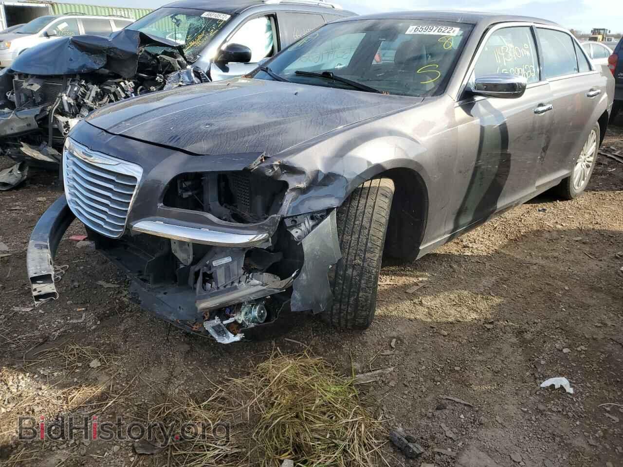 2014 CHRYSLER 300 - VIN: 2C3CCAKG1EH120711 - Фото 2
