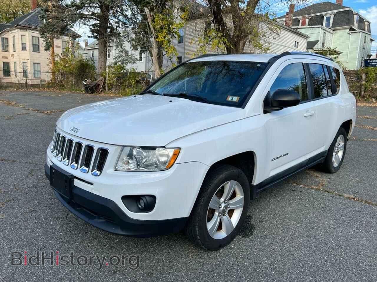 2011 JEEP COMPASS - VIN: 1J4NF1FB8BD259151 - Photo 2