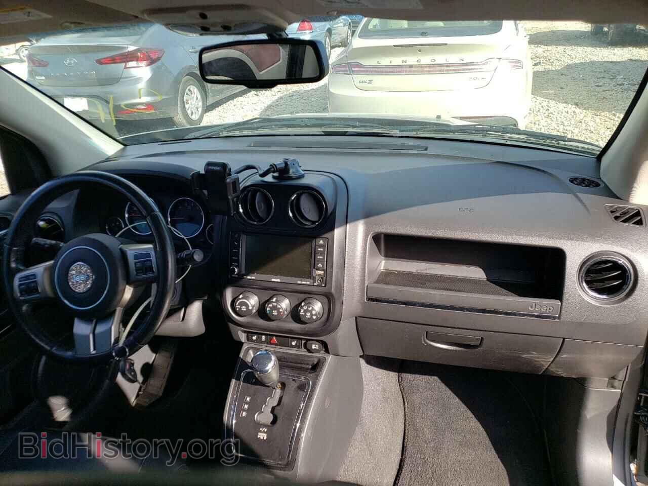2011 JEEP COMPASS - VIN: 1J4NF5FB8BD277656 - Photo 9