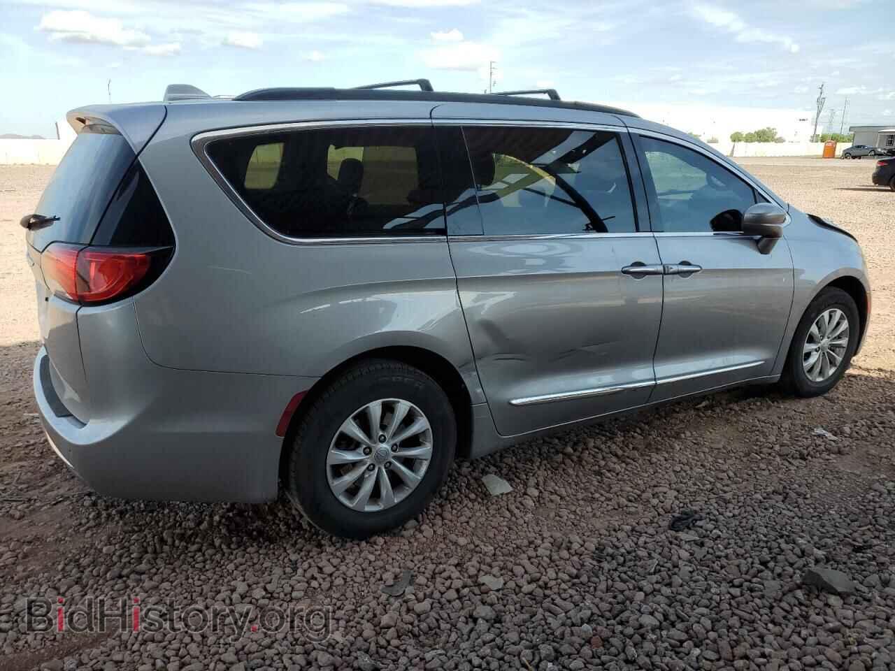 2017 CHRYSLER PACIFICA - VIN: 2C4RC1BG9HR576959 - Фото 3