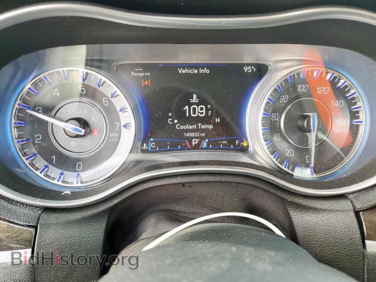 2015 CHRYSLER 300 - VIN: 2C3CCAET3FH772756 - Фото 9