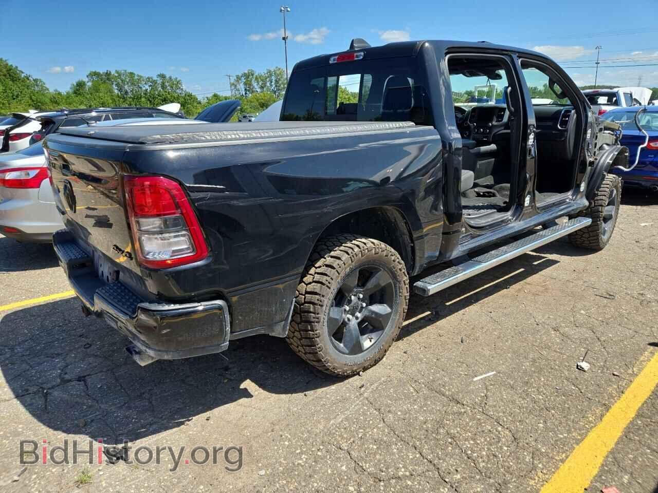 2019 RAM 1500 - VIN: 1C6SRFFT2KN695873 - Фото 3