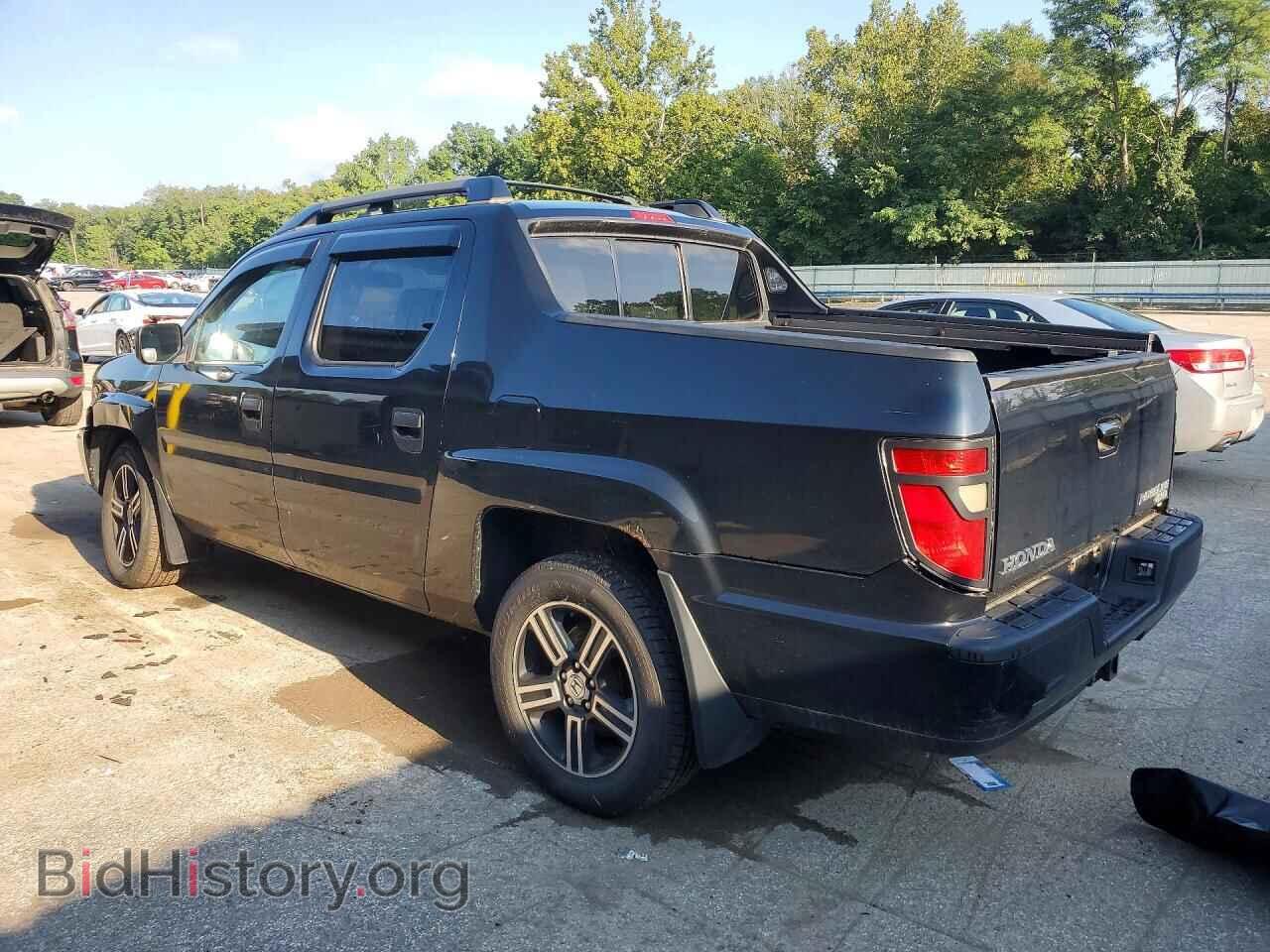 2013 HONDA RIDGELINE - VIN: 5FPYK1F72DB011510 - Фото 2